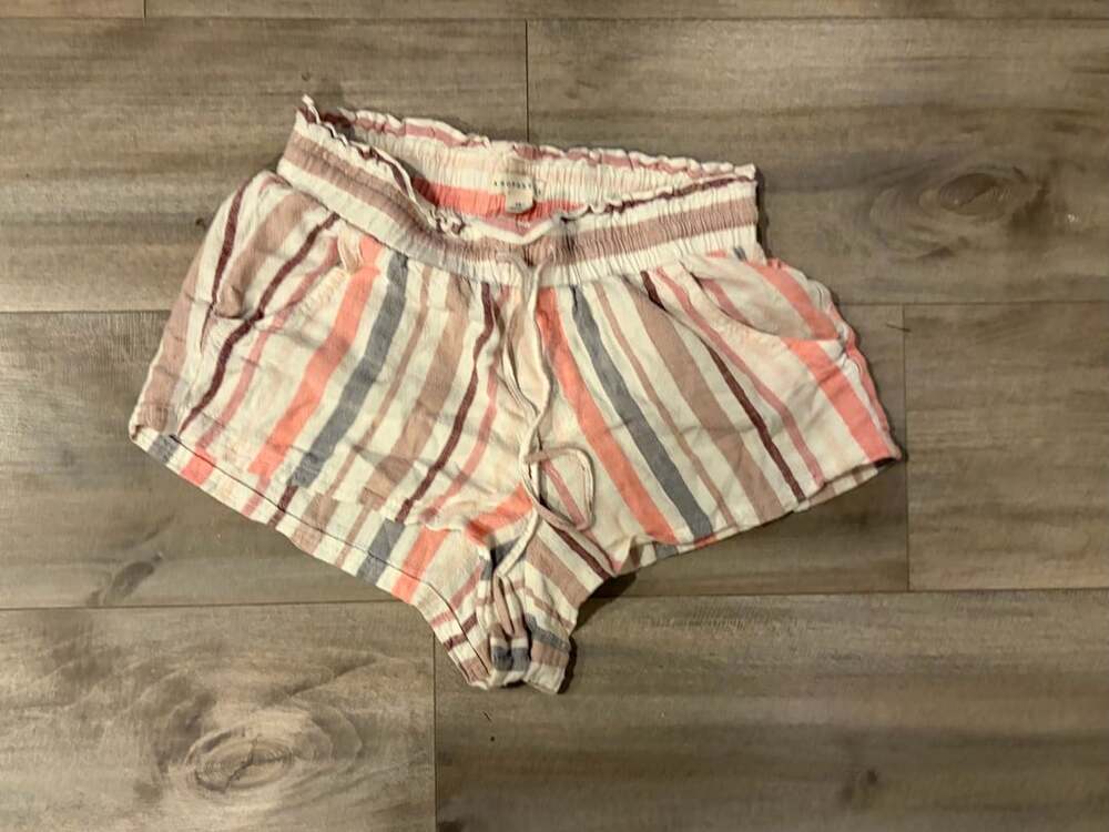 Aeropostale Striped Shorts Size XS Ruffled Paperbag Waist
